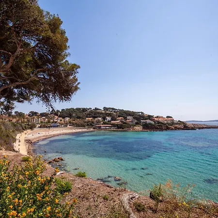 Apartment Lumineux Refait A Neuf Sanary-sur-Mer