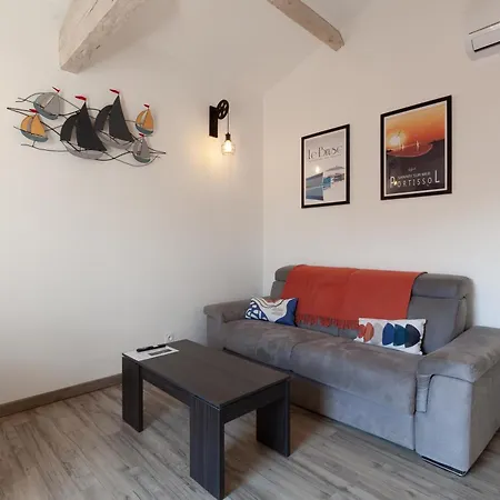 Lumineux Refait A Neuf Apartamento *